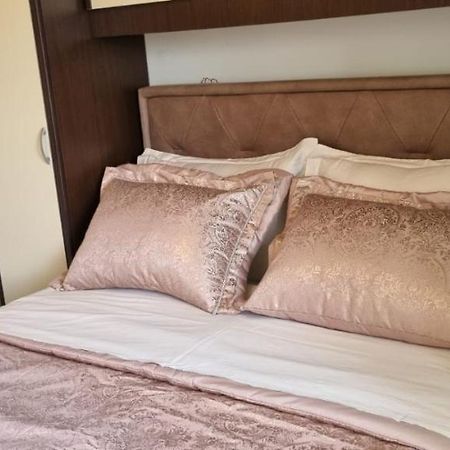 Holiday Home Zezevica - Heated Pool Šestanovac Kültér fotó