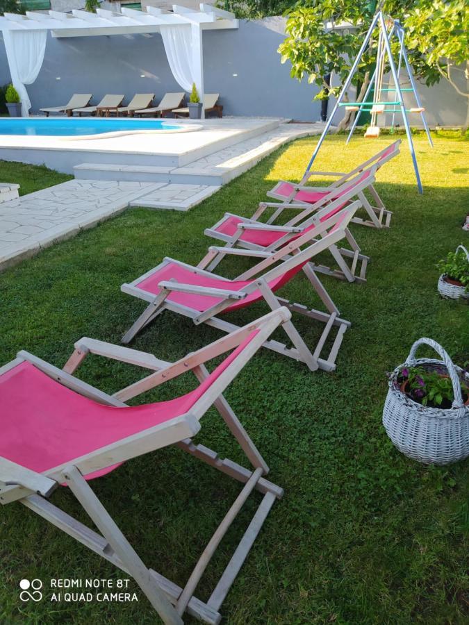 Holiday Home Zezevica - Heated Pool Šestanovac Kültér fotó