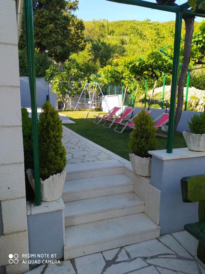 Holiday Home Zezevica - Heated Pool Šestanovac Kültér fotó