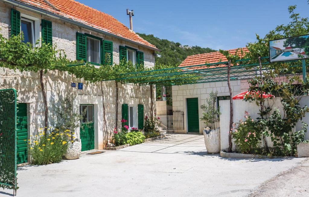 Holiday Home Zezevica - Heated Pool Šestanovac Kültér fotó
